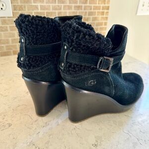 UGG Women's Black Shearling Wedge Boots | Size 8